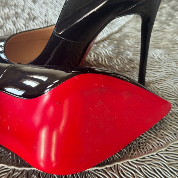 Christian Louboutin Elegant Black Stiletto Heels